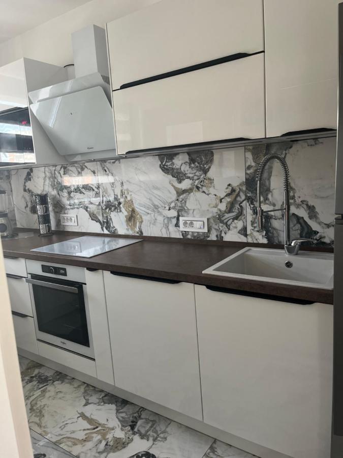 Ilas Apartment